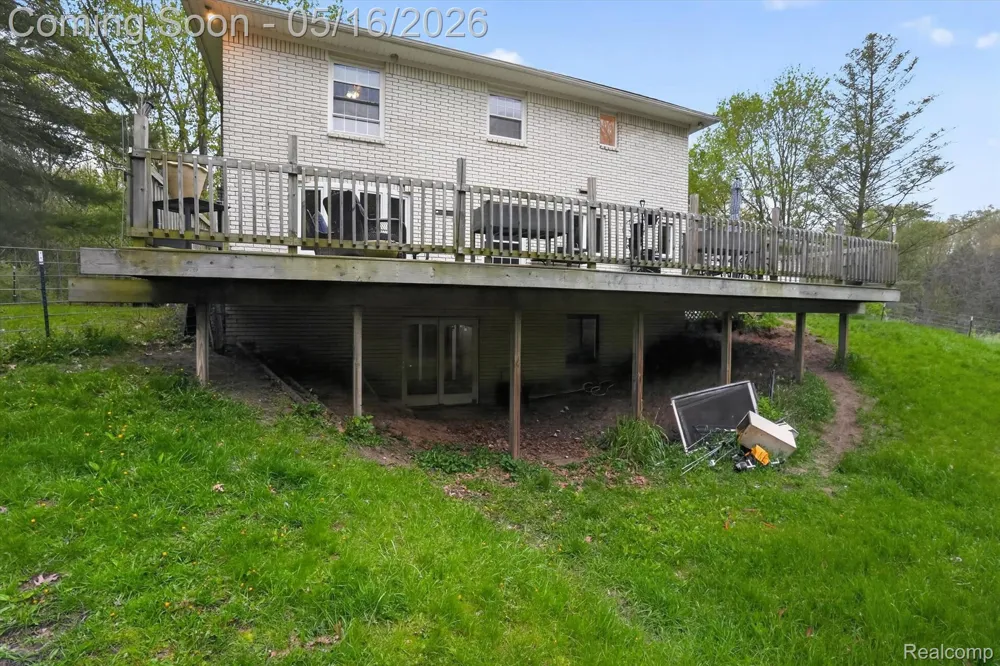 17301 Donohue Road Unadilla Township, MI 48169