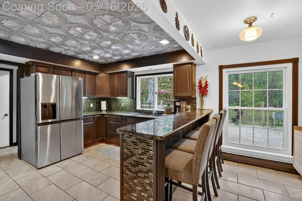 17301 Donohue Road Unadilla Township, MI 48169