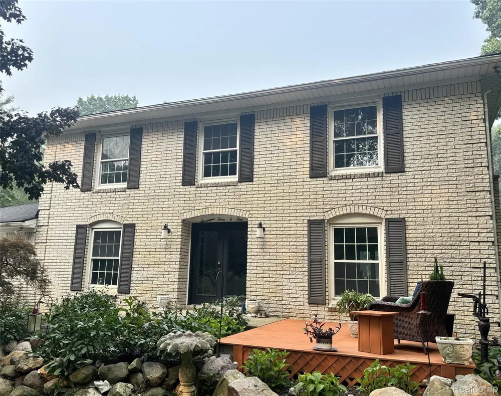 17301 Donohue Road Unadilla Township, MI 48169
