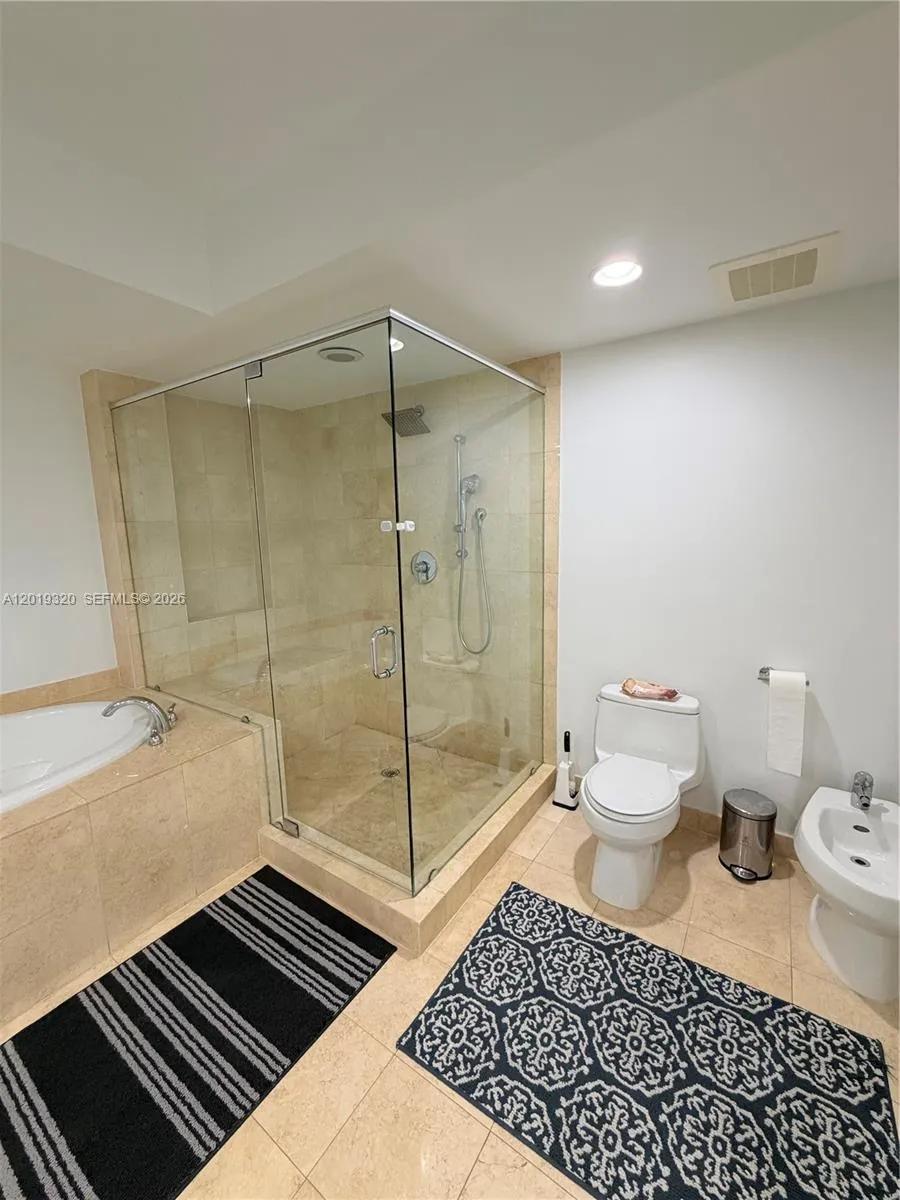1800 S Ocean Dr #3002 Hallandale Beach, FL 33009