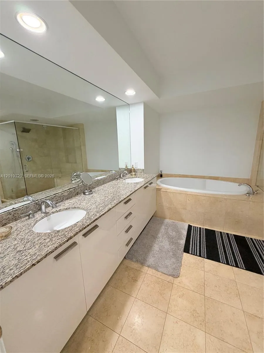 1800 S Ocean Dr #3002 Hallandale Beach, FL 33009
