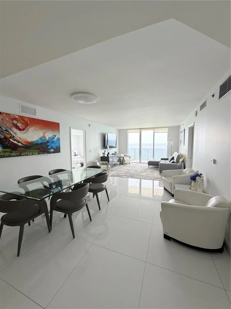 1800 S Ocean Dr #3002 Hallandale Beach, FL 33009