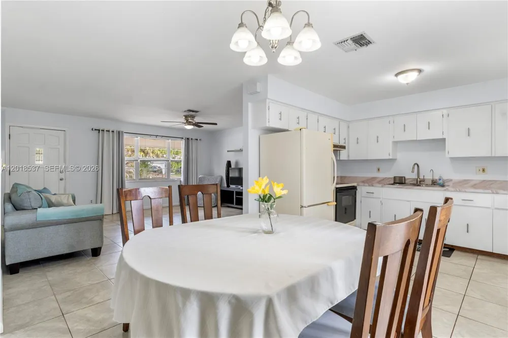 326 Belfast Sebastian, FL 32958