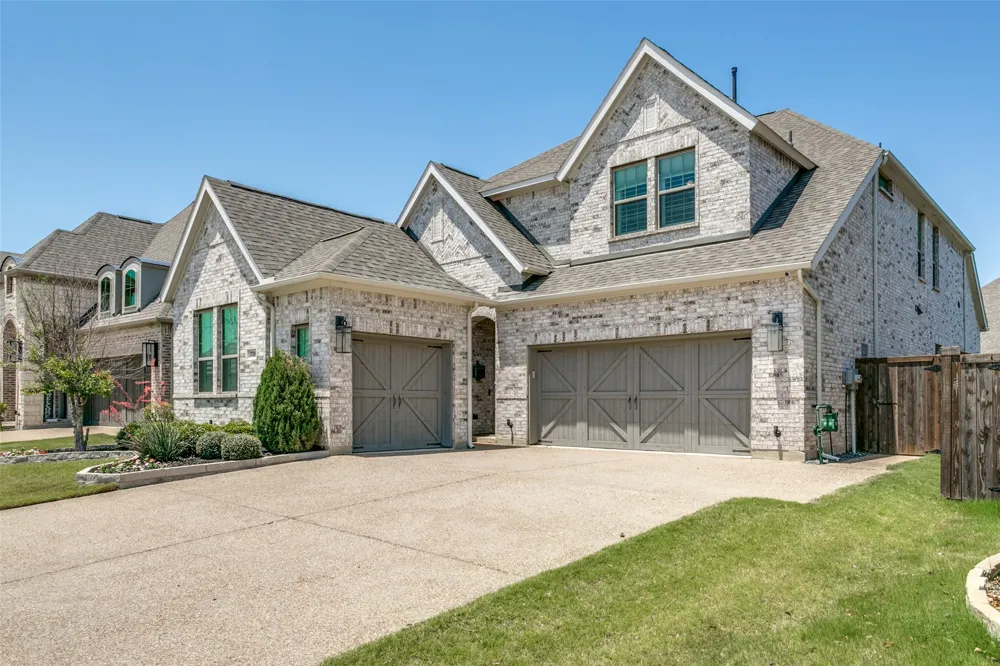 3709 Dame Cara Way Lewisville, TX 75056