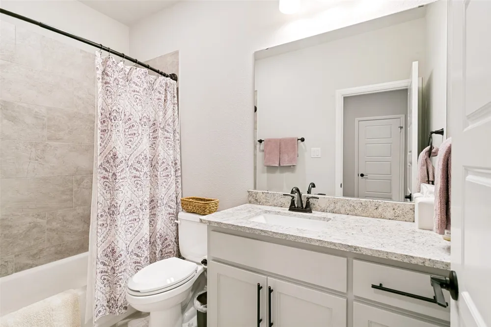 3709 Dame Cara Way Lewisville, TX 75056