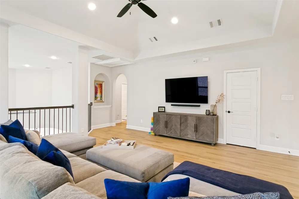 3709 Dame Cara Way Lewisville, TX 75056