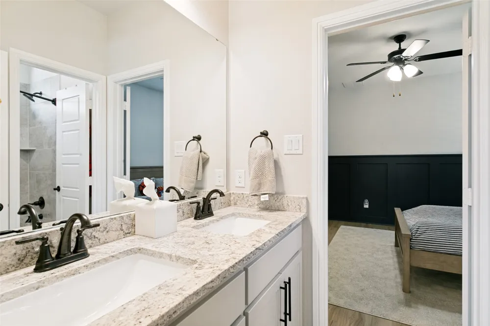 3709 Dame Cara Way Lewisville, TX 75056
