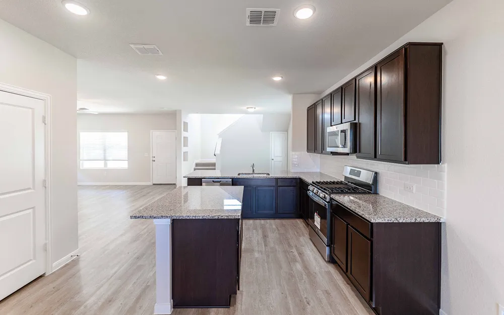 372 Kenai Drive Kyle, TX 78640