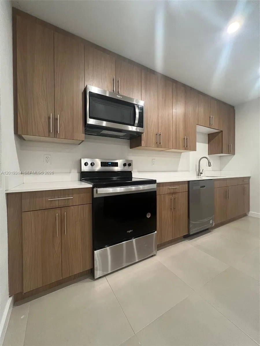 199 Redland Rd #B5 Florida City, FL 33034