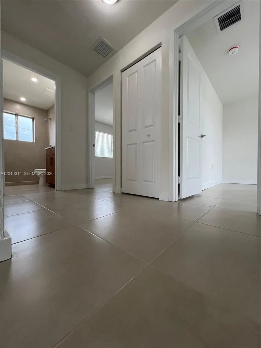 199 Redland Rd #B5 Florida City, FL 33034
