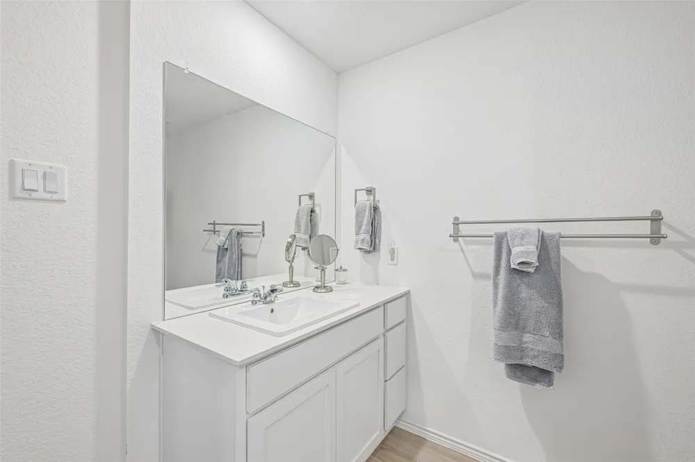 243 Basalt Drive Maxwell, TX 78656