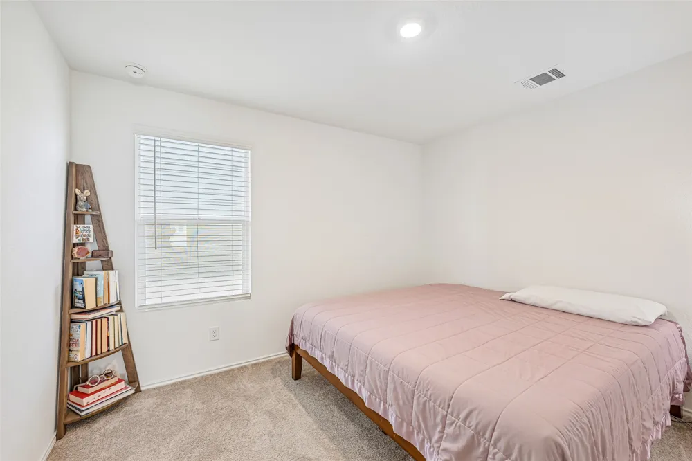 243 Basalt Drive Maxwell, TX 78656