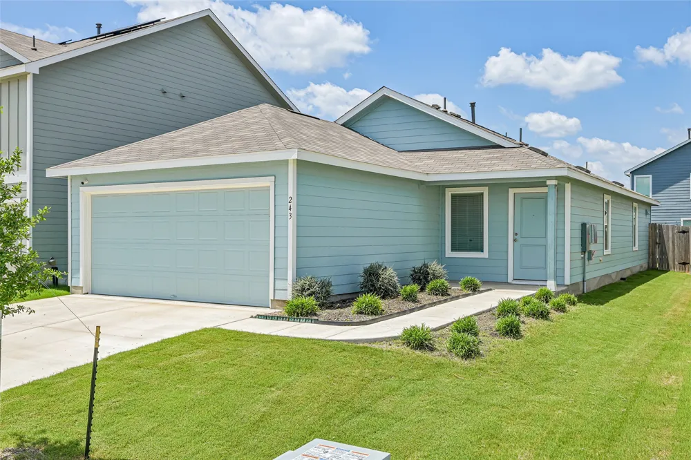 243 Basalt Drive Maxwell, TX 78656