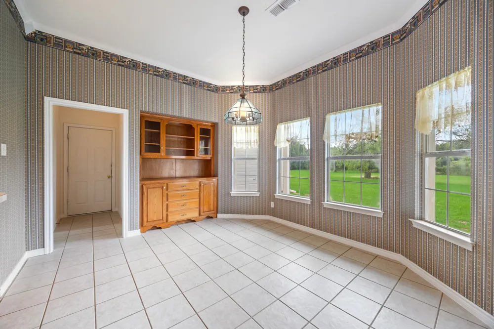 7644 County Rd 302 Road Terrell, TX 75160