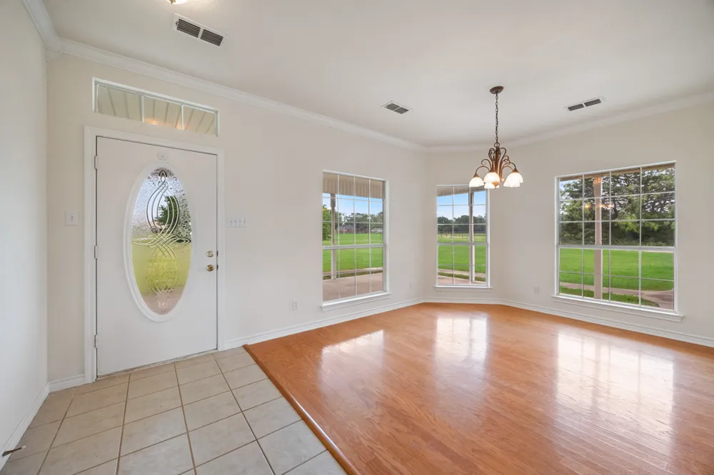 7644 County Rd 302 Road Terrell, TX 75160