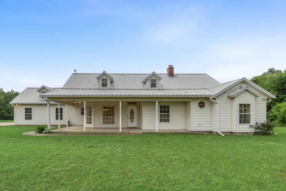 7644 County Rd 302 Road Terrell, TX 75160