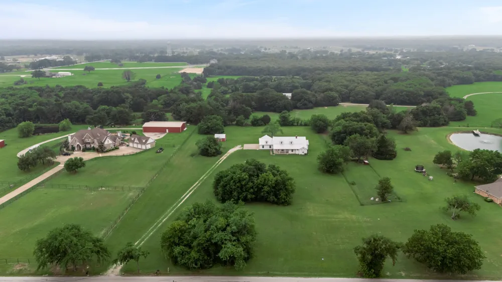 7644 County Rd 302 Road Terrell, TX 75160