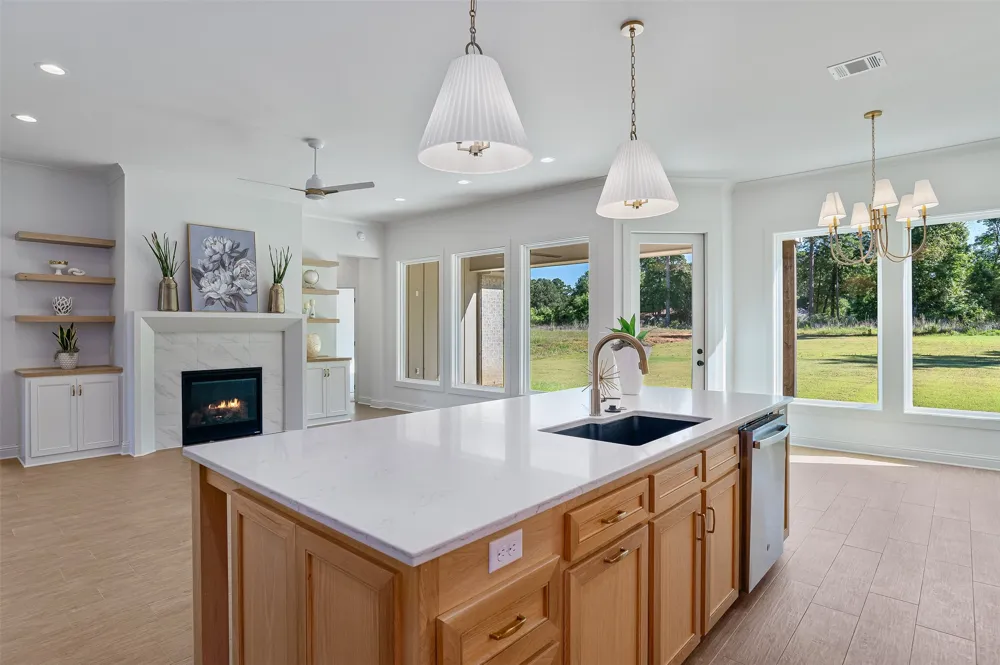 857 Walstonburg Benton, LA 71006