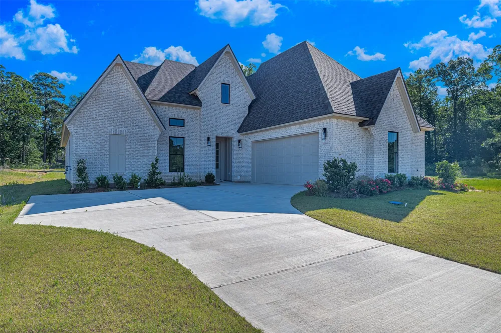 857 Walstonburg Benton, LA 71006