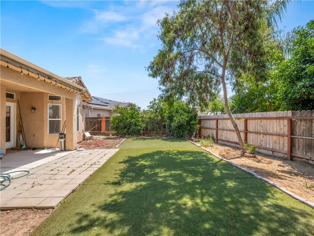 6249 W Dovewood Fresno, CA 93723