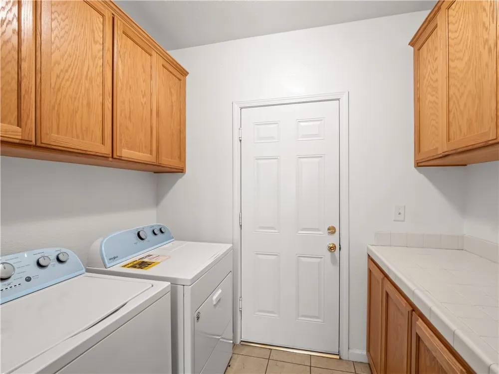 6249 W Dovewood Fresno, CA 93723