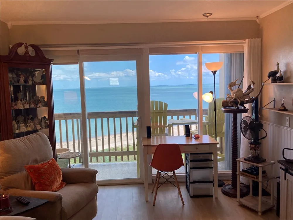 4000 Surfside Boulevard #502 Corpus Christi, TX 78402