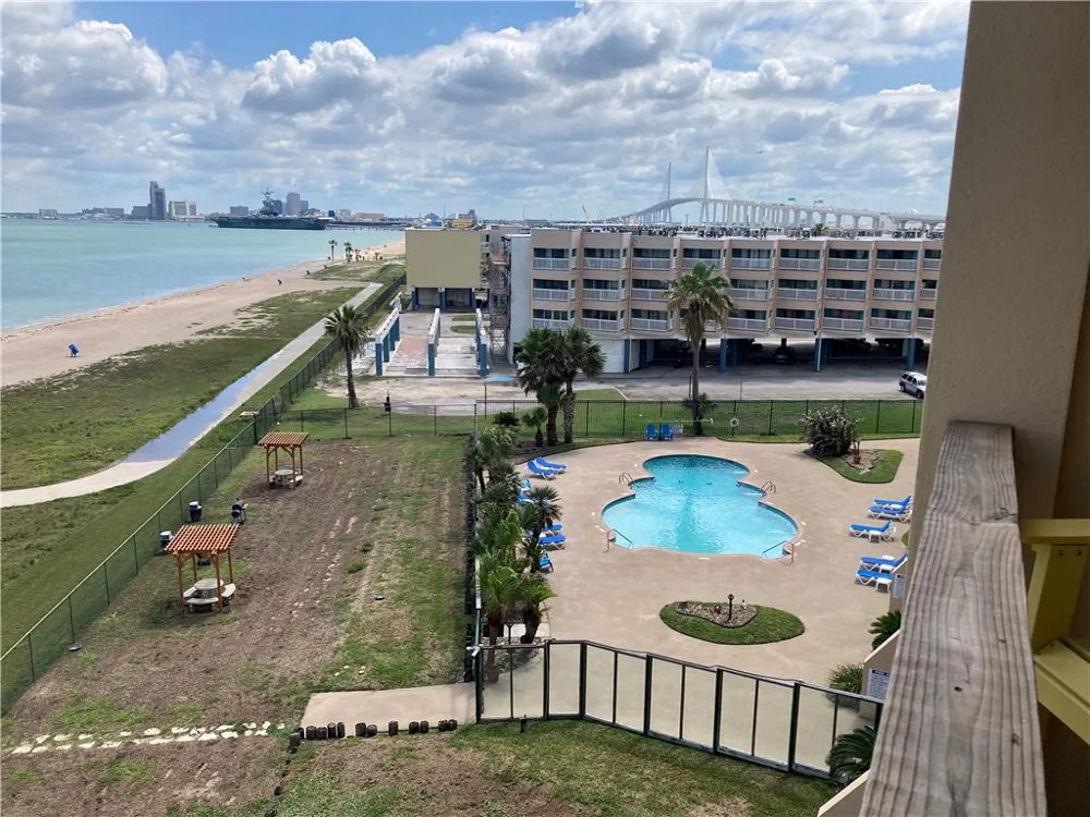 4000 Surfside Boulevard #502 Corpus Christi, TX 78402