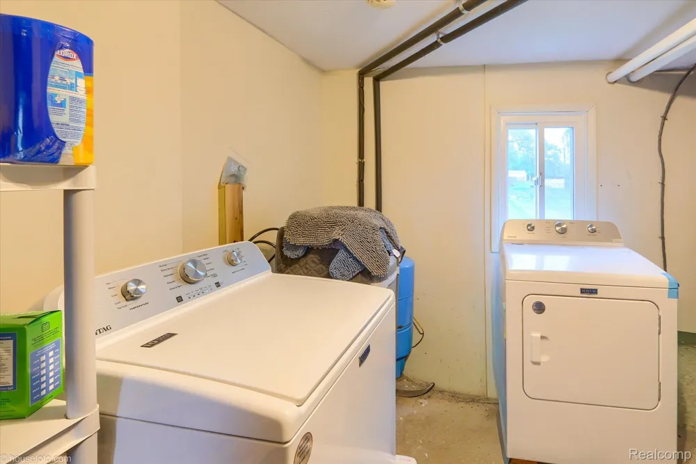 9254 Genesee Road Thetford Township, MI 48458