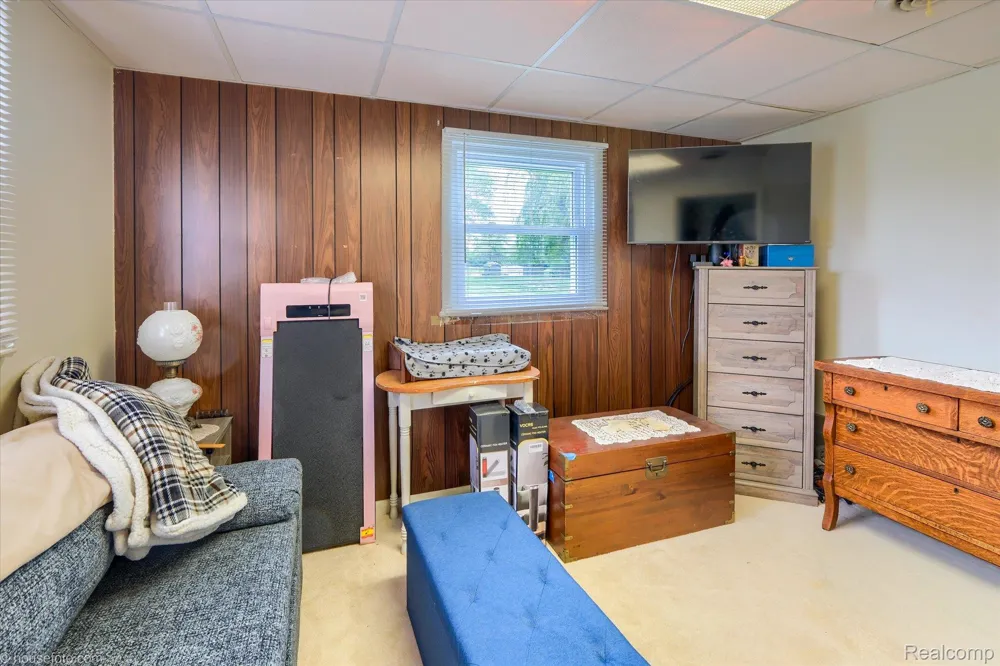 9254 Genesee Road Thetford Township, MI 48458
