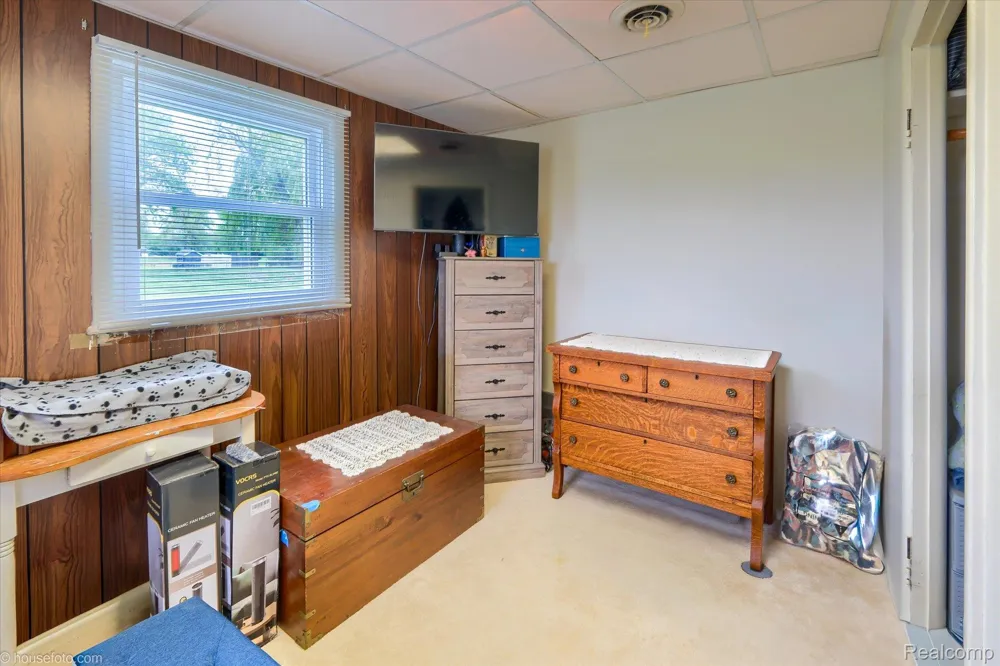 9254 Genesee Road Thetford Township, MI 48458