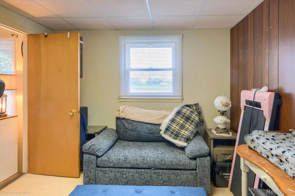 9254 Genesee Road Thetford Township, MI 48458
