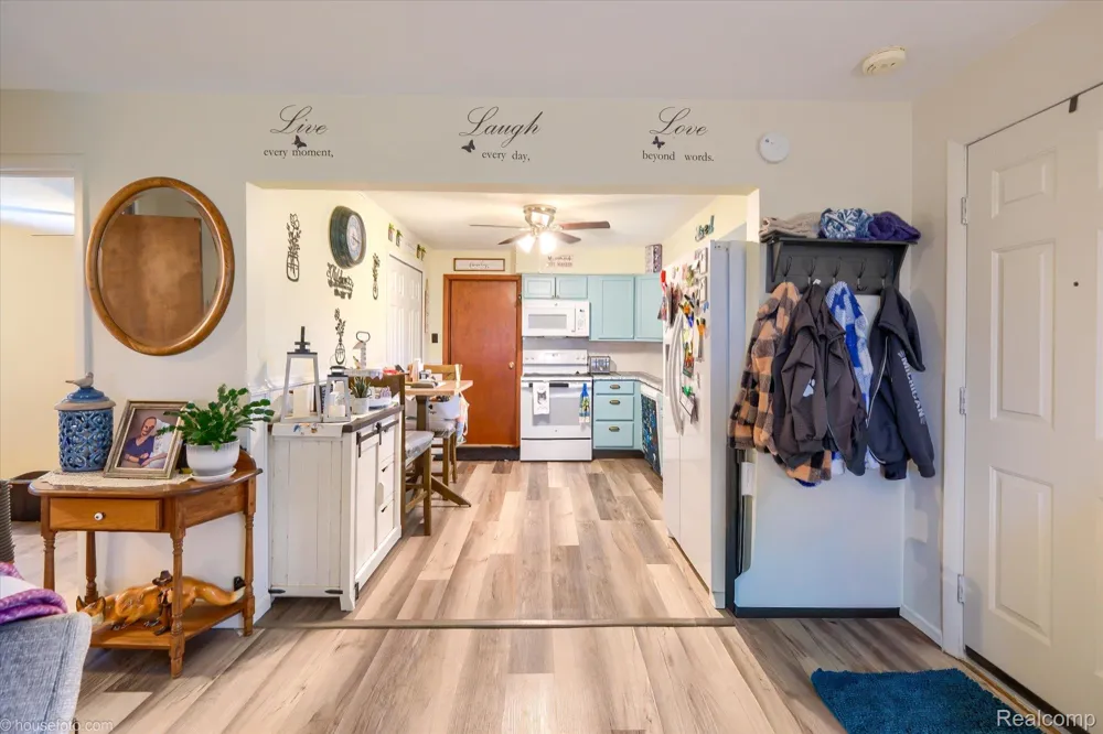 9254 Genesee Road Thetford Township, MI 48458