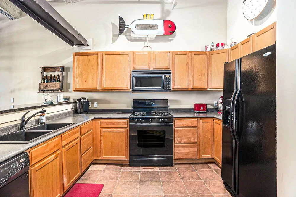 105 W Danaher Street #201 Ludington City, MI 49431