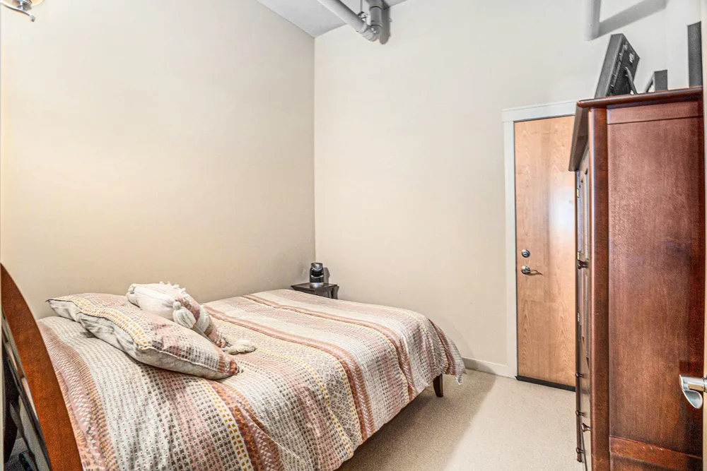 105 W Danaher Street #201 Ludington City, MI 49431