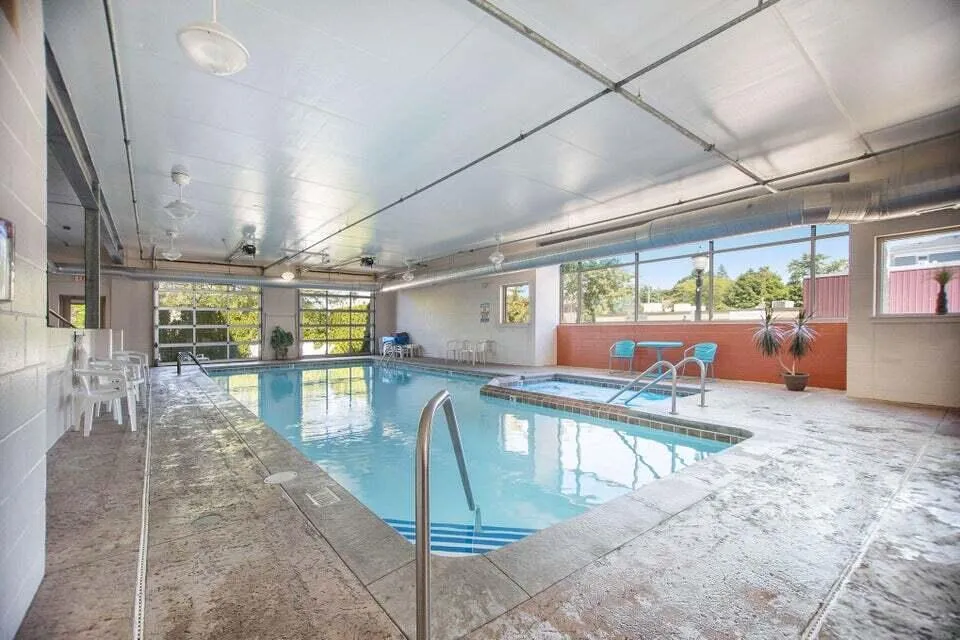 105 W Danaher Street #201 Ludington City, MI 49431
