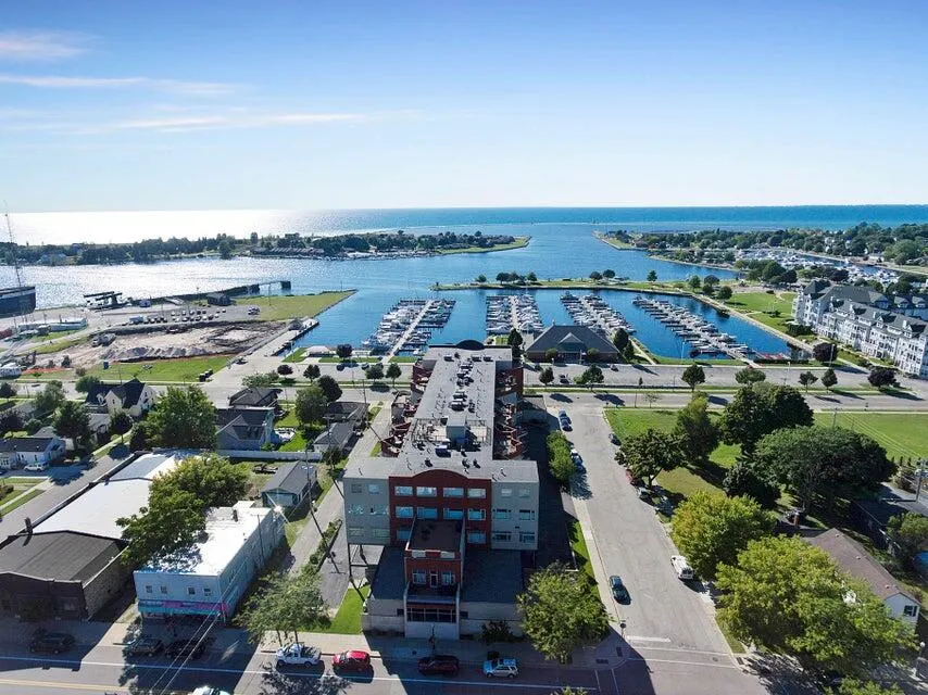105 W Danaher Street #201 Ludington City, MI 49431