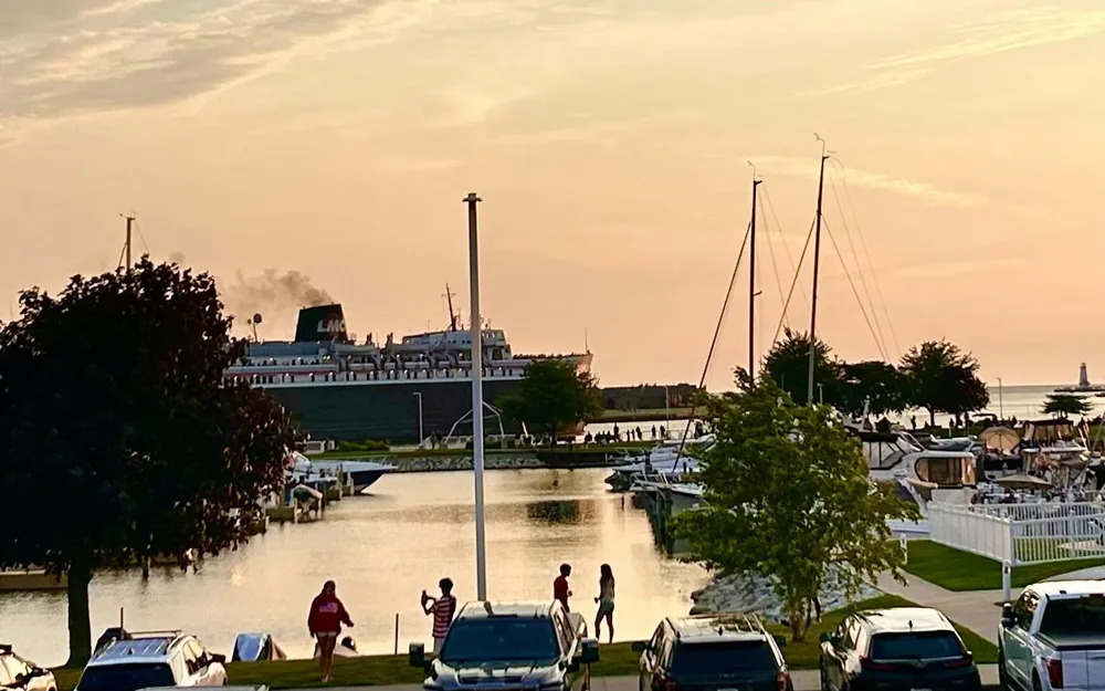 105 W Danaher Street #201 Ludington City, MI 49431