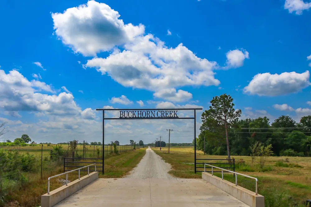 1950 Buckhorn Creek Drive Crockett, TX 75835