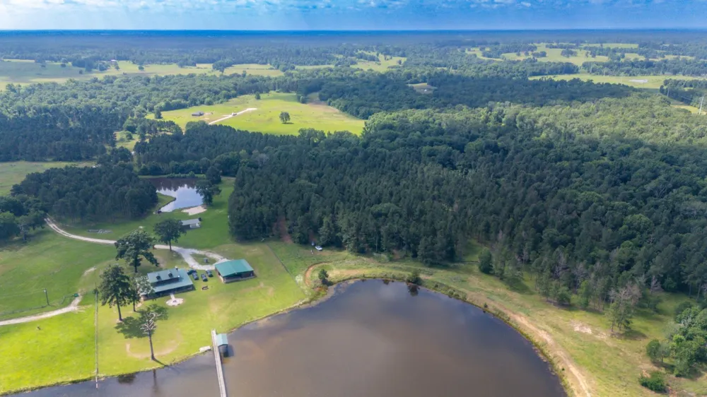 1950 Buckhorn Creek Drive Crockett, TX 75835