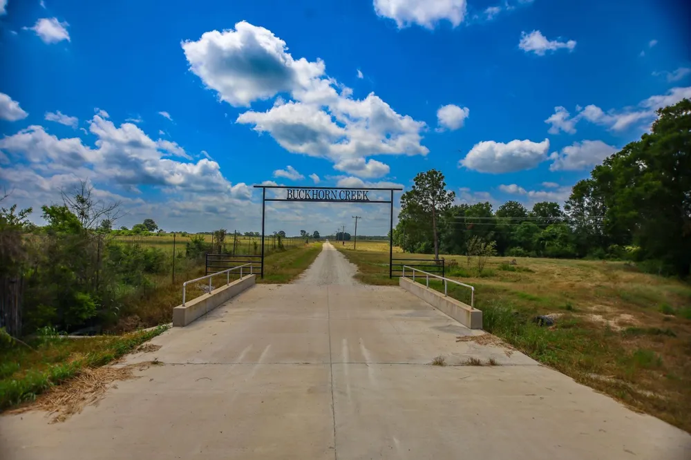 1950 Buckhorn Creek Drive Crockett, TX 75835