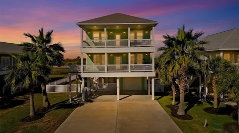 4027 Silver Reef Court