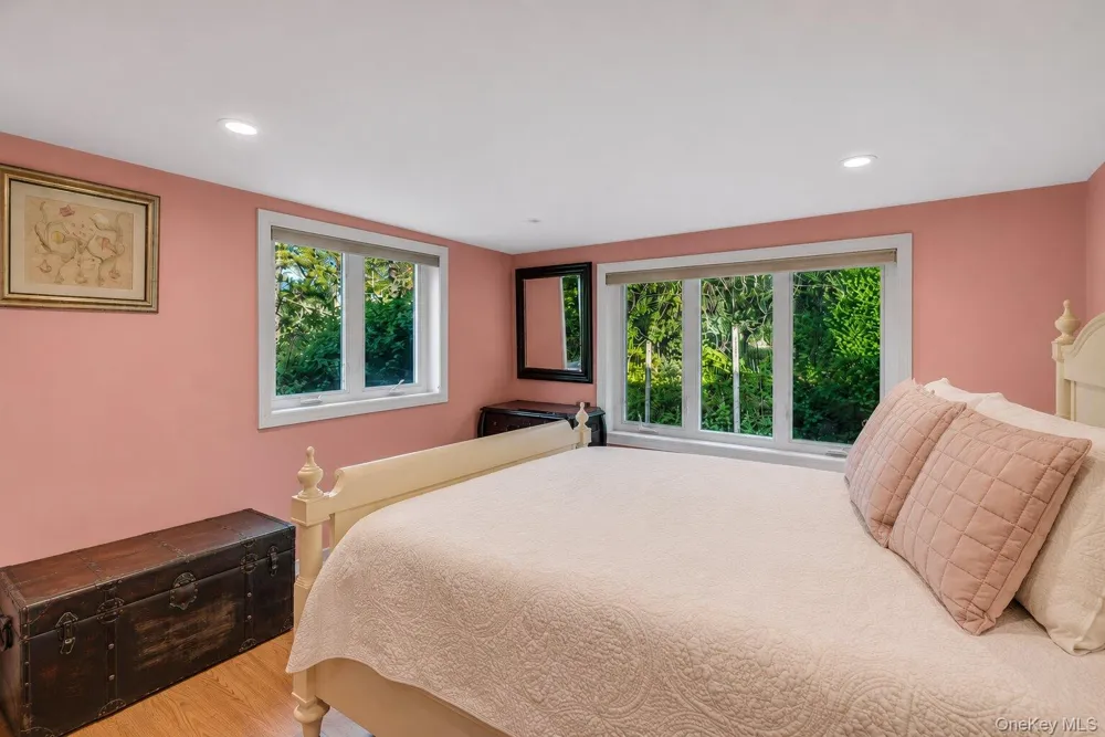 995 Red Fox Road Mattituck, NY 11952