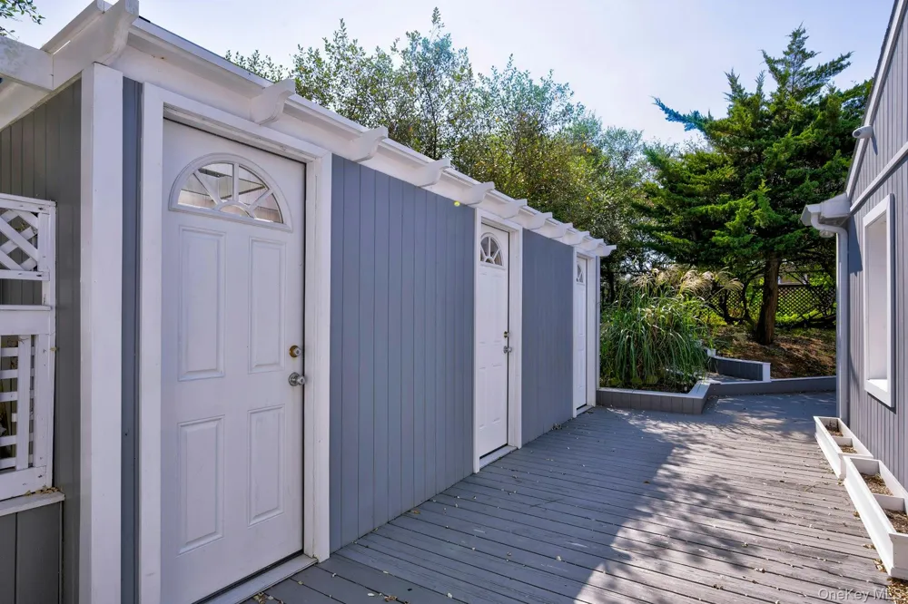 39 Sloop Walk Ocean Beach, NY 11770