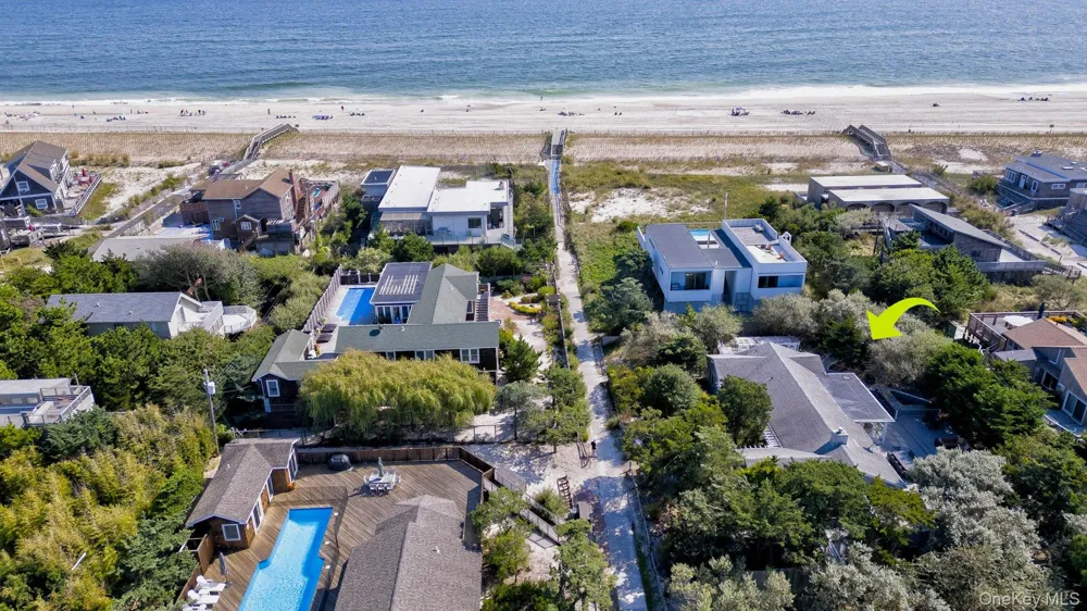 39 Sloop Walk Ocean Beach, NY 11770