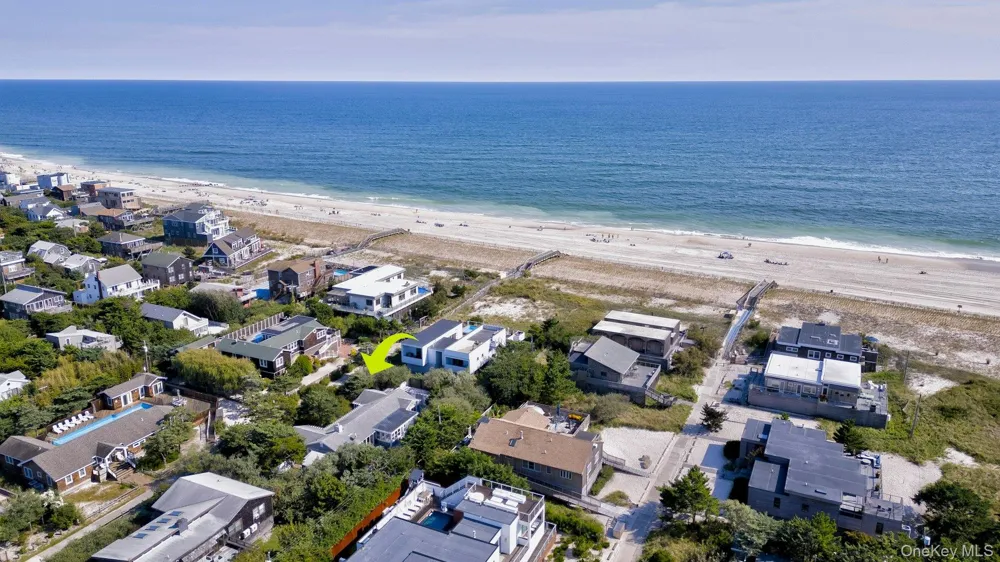 39 Sloop Walk Ocean Beach, NY 11770