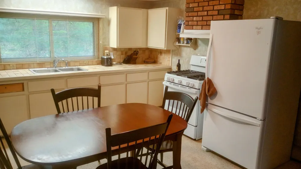 27 Campbell Road Fountain, MI 49410