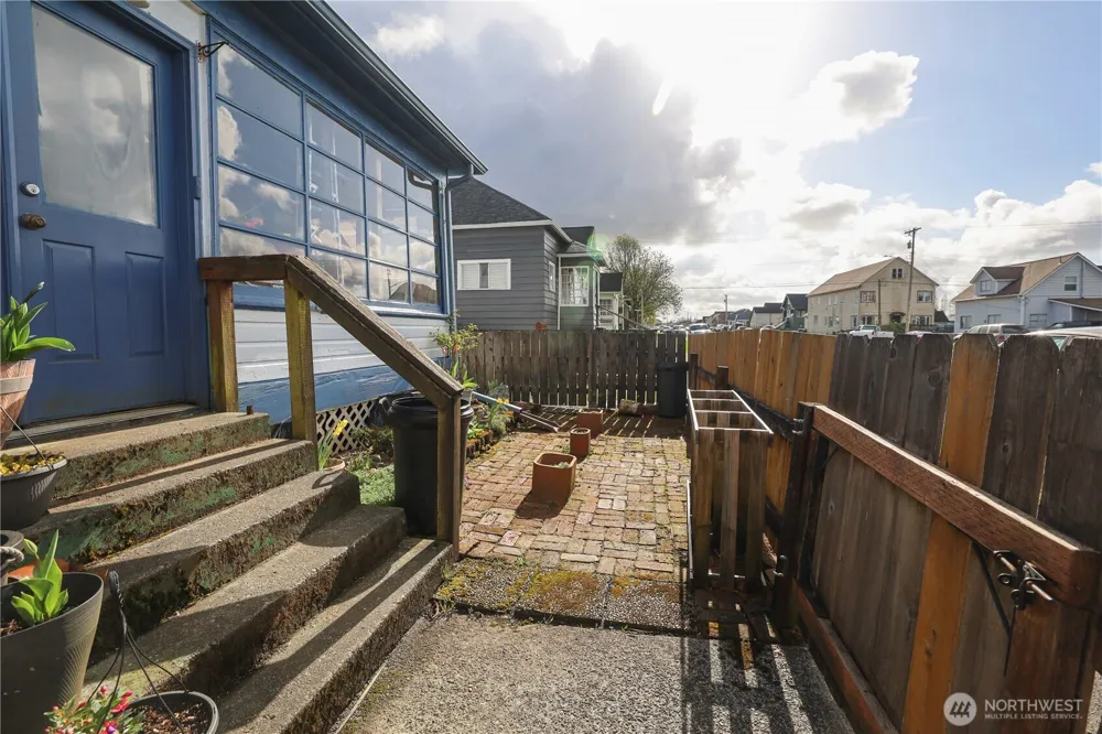 811 W Market Street Aberdeen, WA 98520