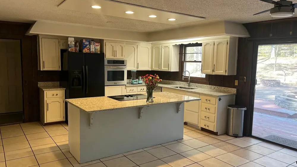 1222 Country Rd Franklin, TN 37069