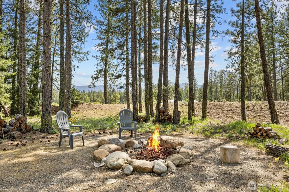910 Bakers Road Ronald, WA 98940