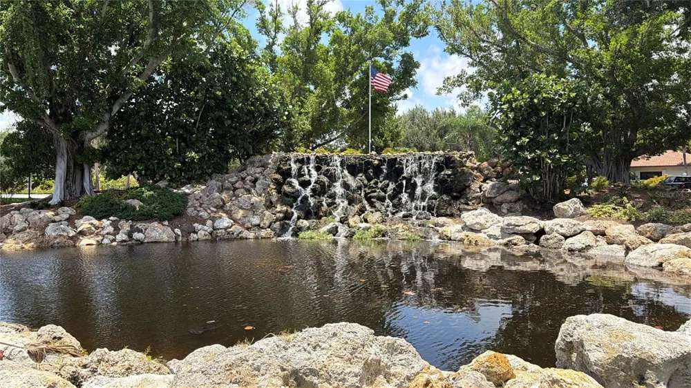 622 BIRD BAY DRIVE S #103 Venice, FL 34285